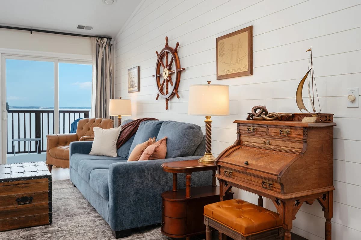 Stateroom 322 | Beachfront Condo | Downtown + Tart Trail photo 10