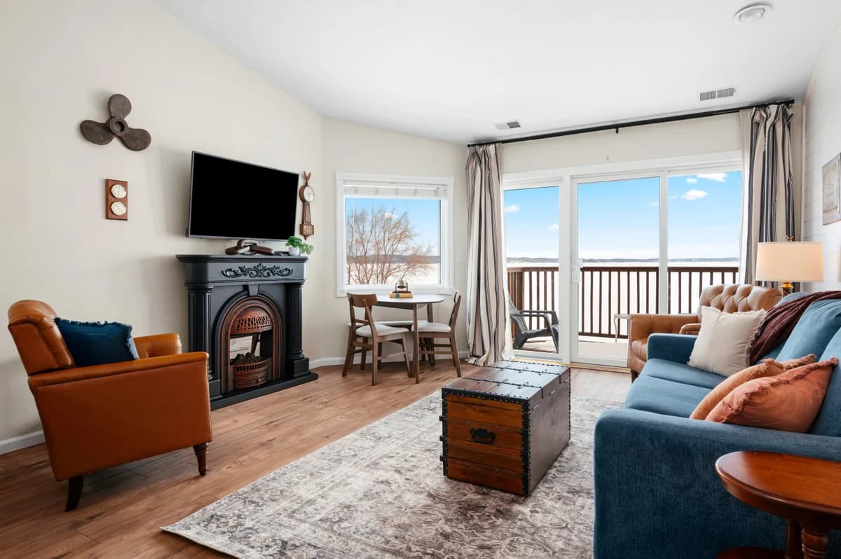 Stateroom 322 | Beachfront Condo | Downtown + Tart Trail photo 13