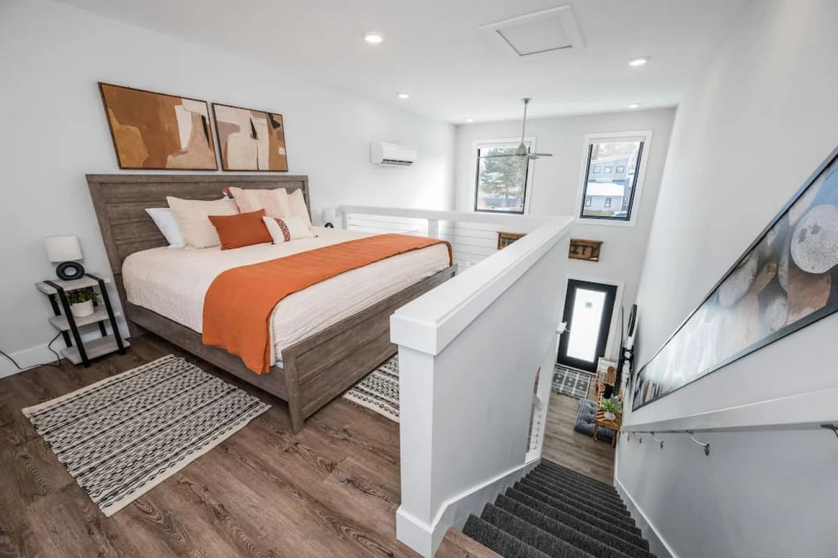 Stella Boona |1BD Loft Condo|Walk to TART Trail photo 5