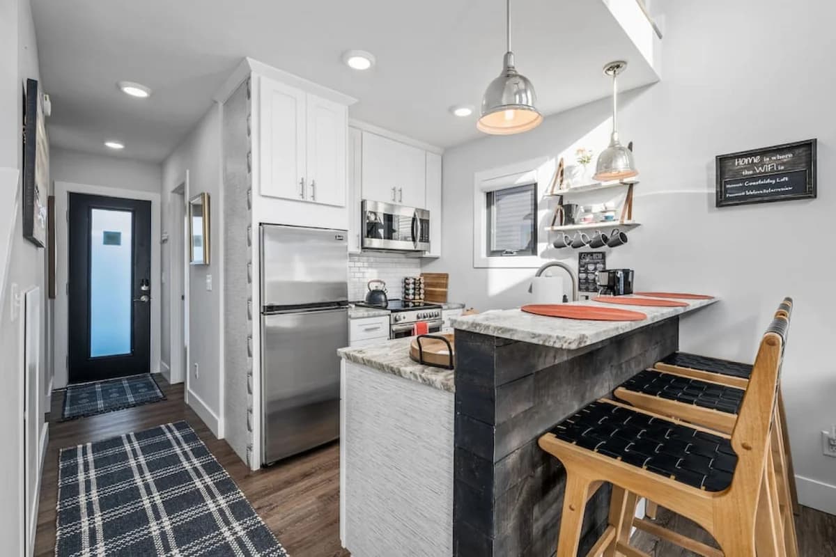 Stella Boona |1BD Loft Condo|Walk to TART Trail photo 6