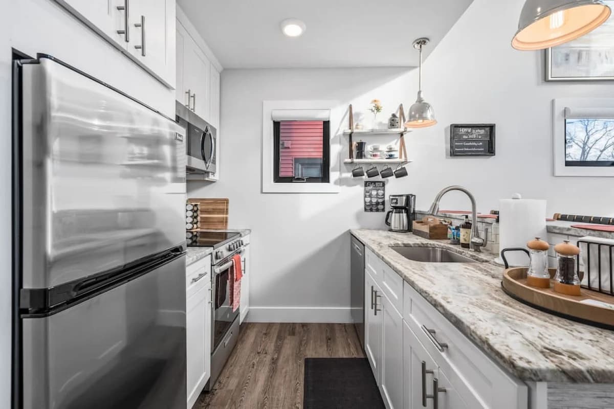 Stella Boona |1BD Loft Condo|Walk to TART Trail photo 14