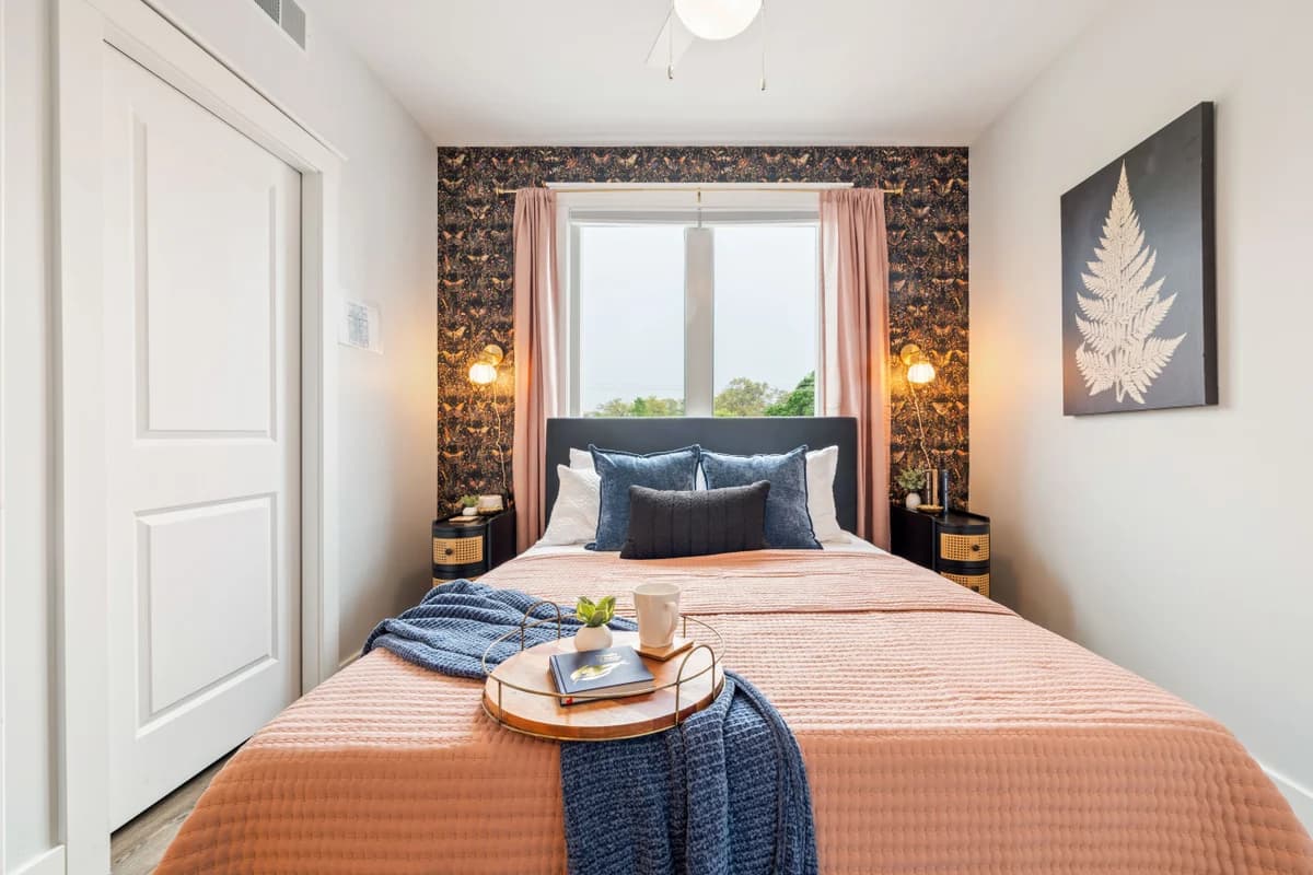 Stone & Flora 2BR Condo Near Downtown and Bay photo 23