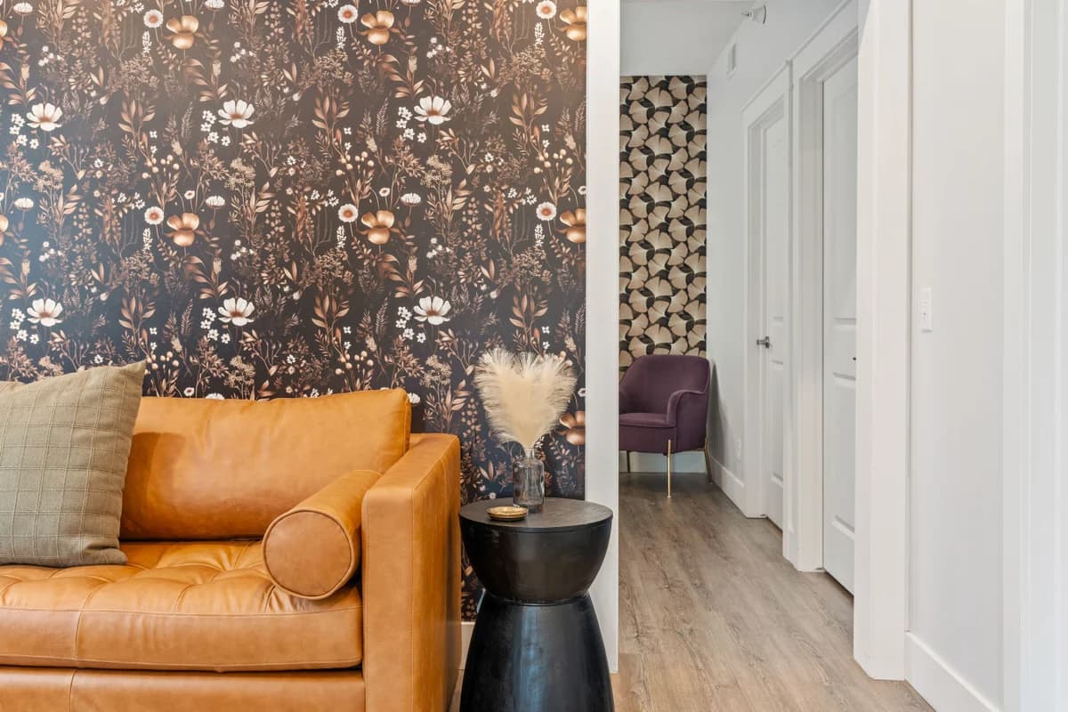 Stone & Flora 2BR Condo Near Downtown and Bay photo 35