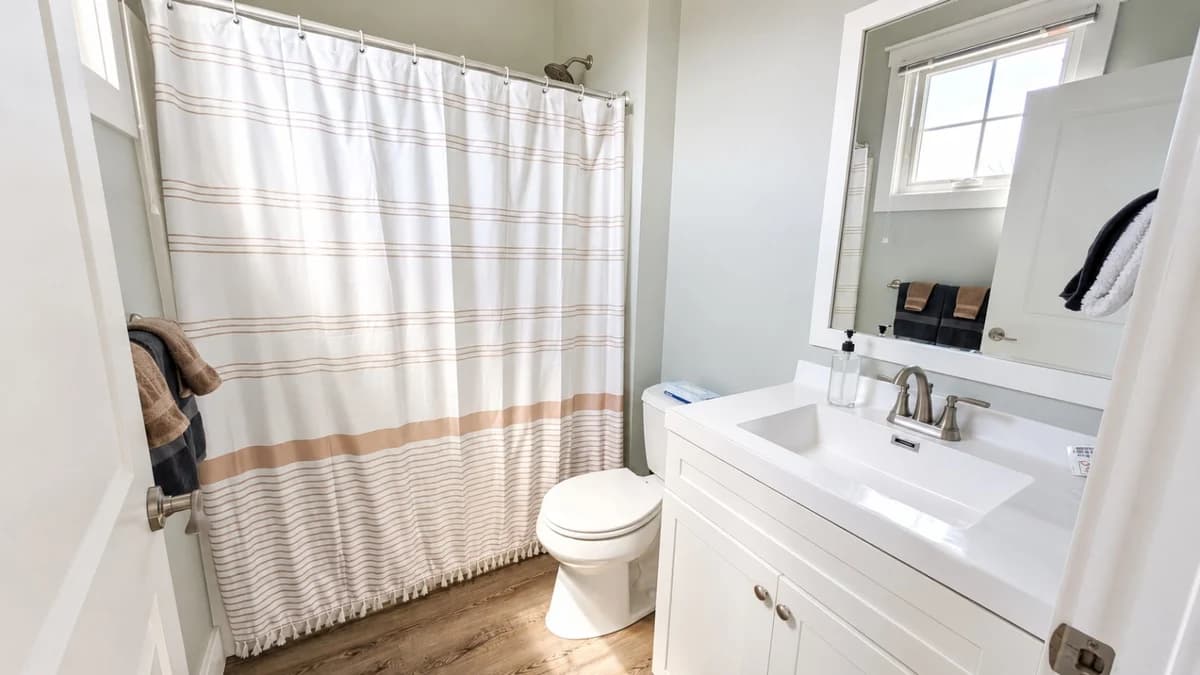 The Aerie 15 | 2BR | Rooftop Patio | Downtown photo 13