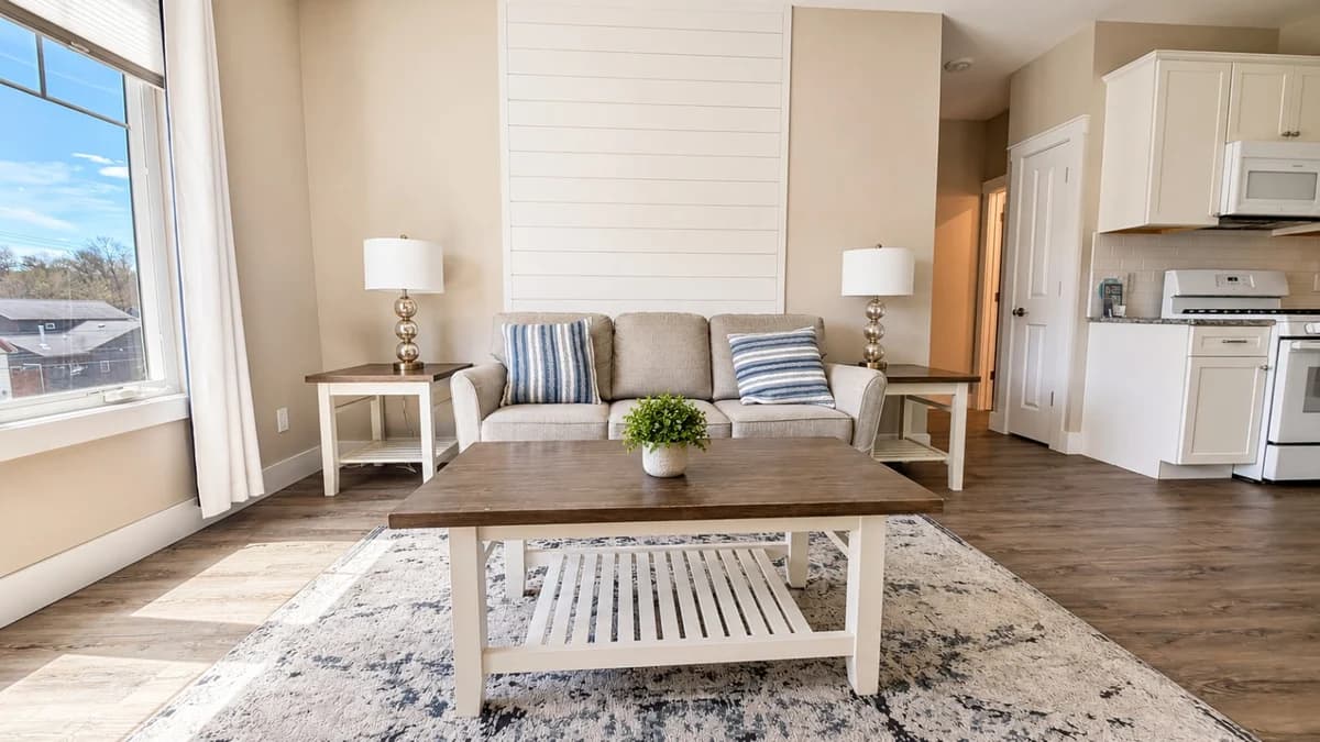 The Ember 13 | 2BR | Rooftop Patio | Downtown photo 11