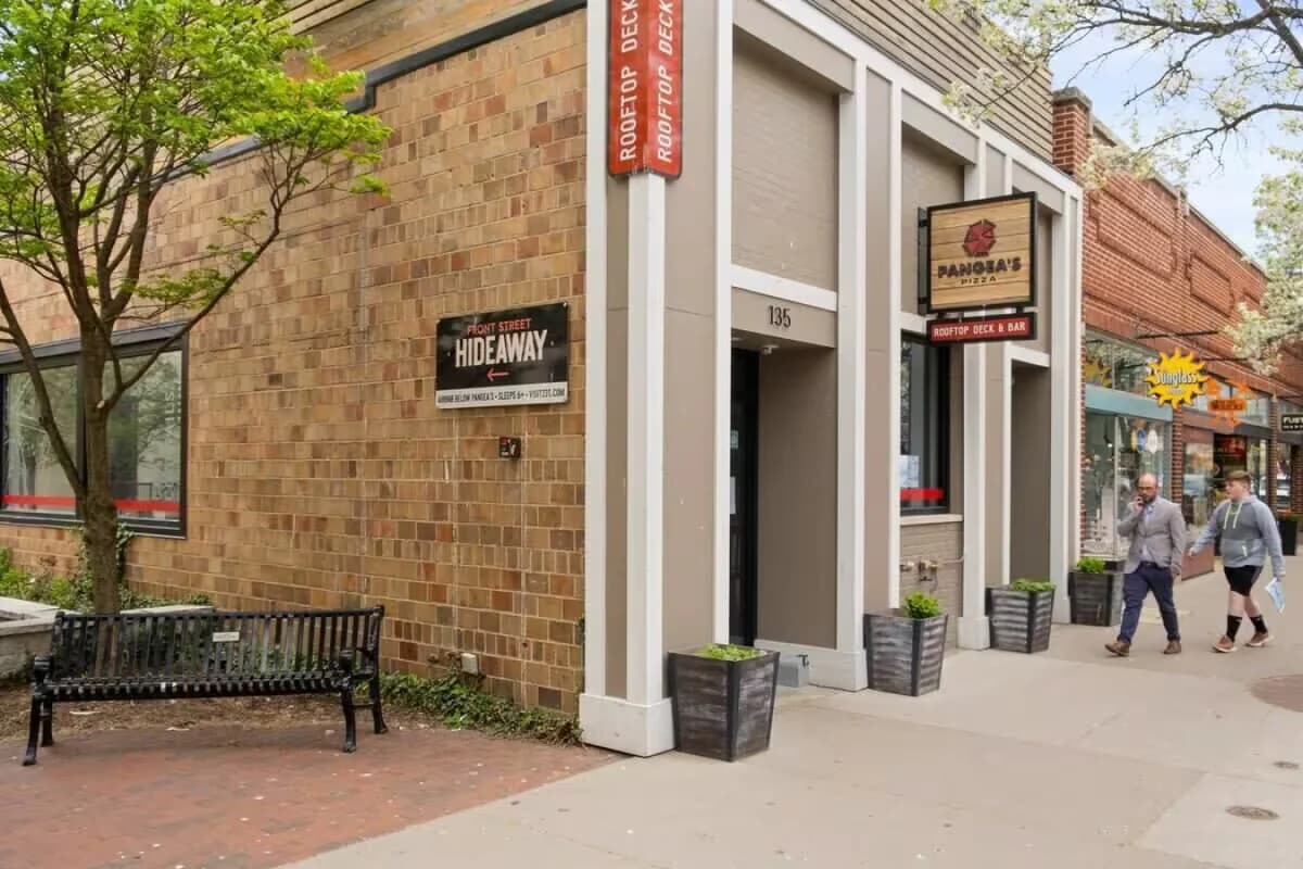 The Ledge 9 | 2BR | Rooftop Patio |Downtown photo 26