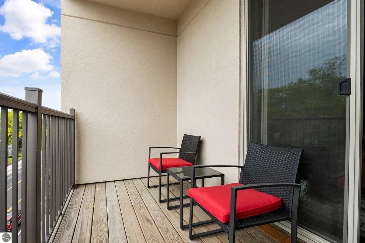 Trailside Retreat 405 | 2BR Condo | Balcony | Near Downtown & TART Trail photo 23