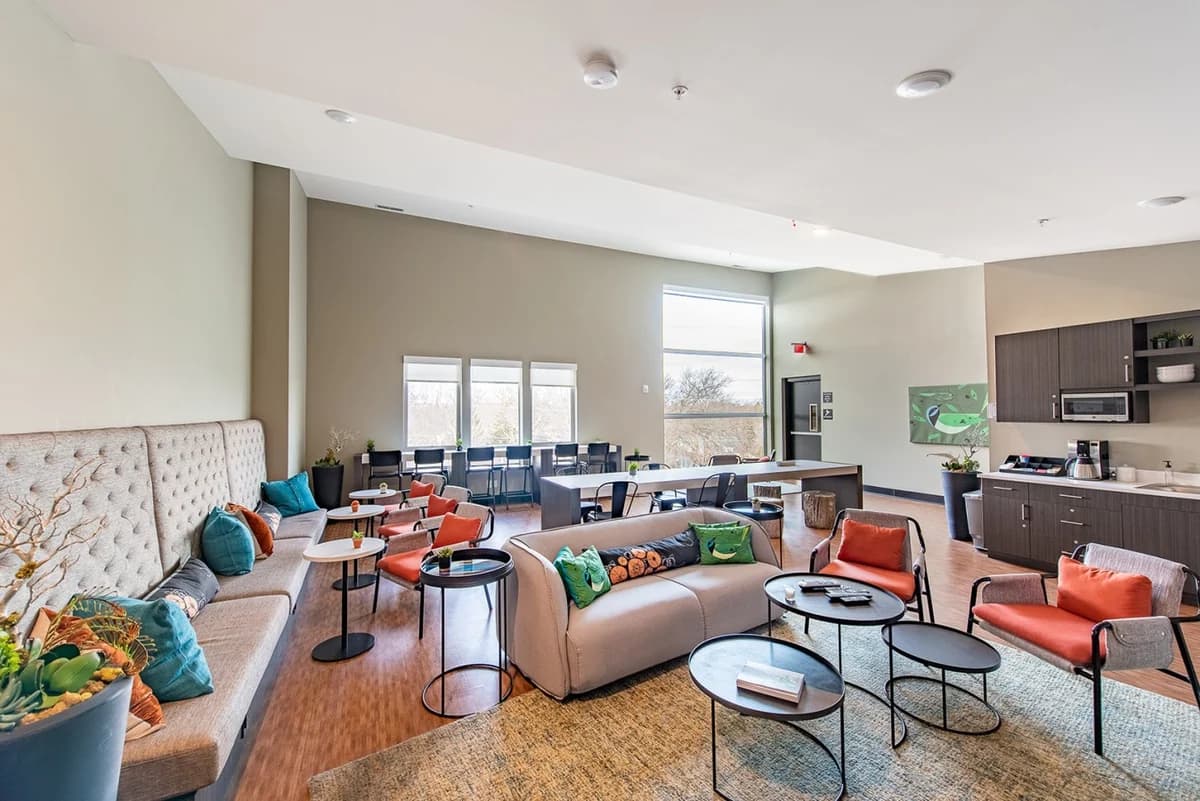 Trailside Retreat 405 | 2BR Condo | Balcony | Near Downtown & TART Trail photo 29
