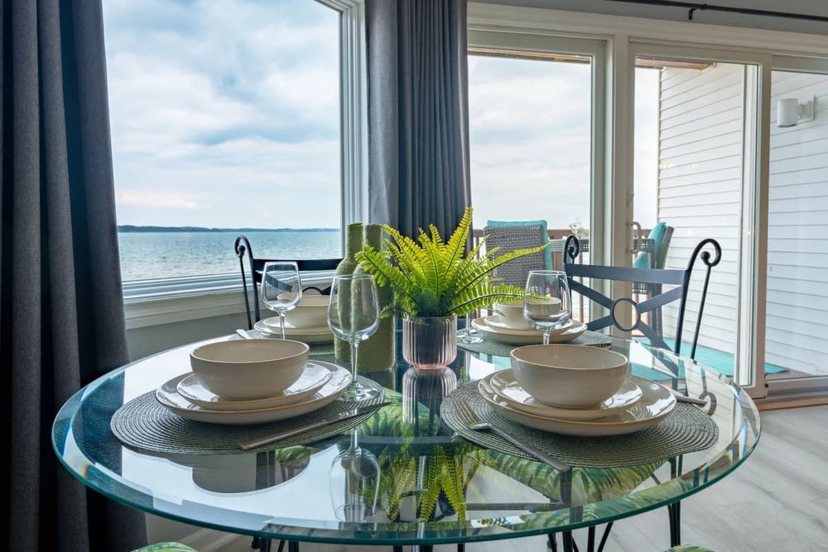 Waterfront Haven 215|Balcony|Direct Beach Access|Near Downtown photo 4