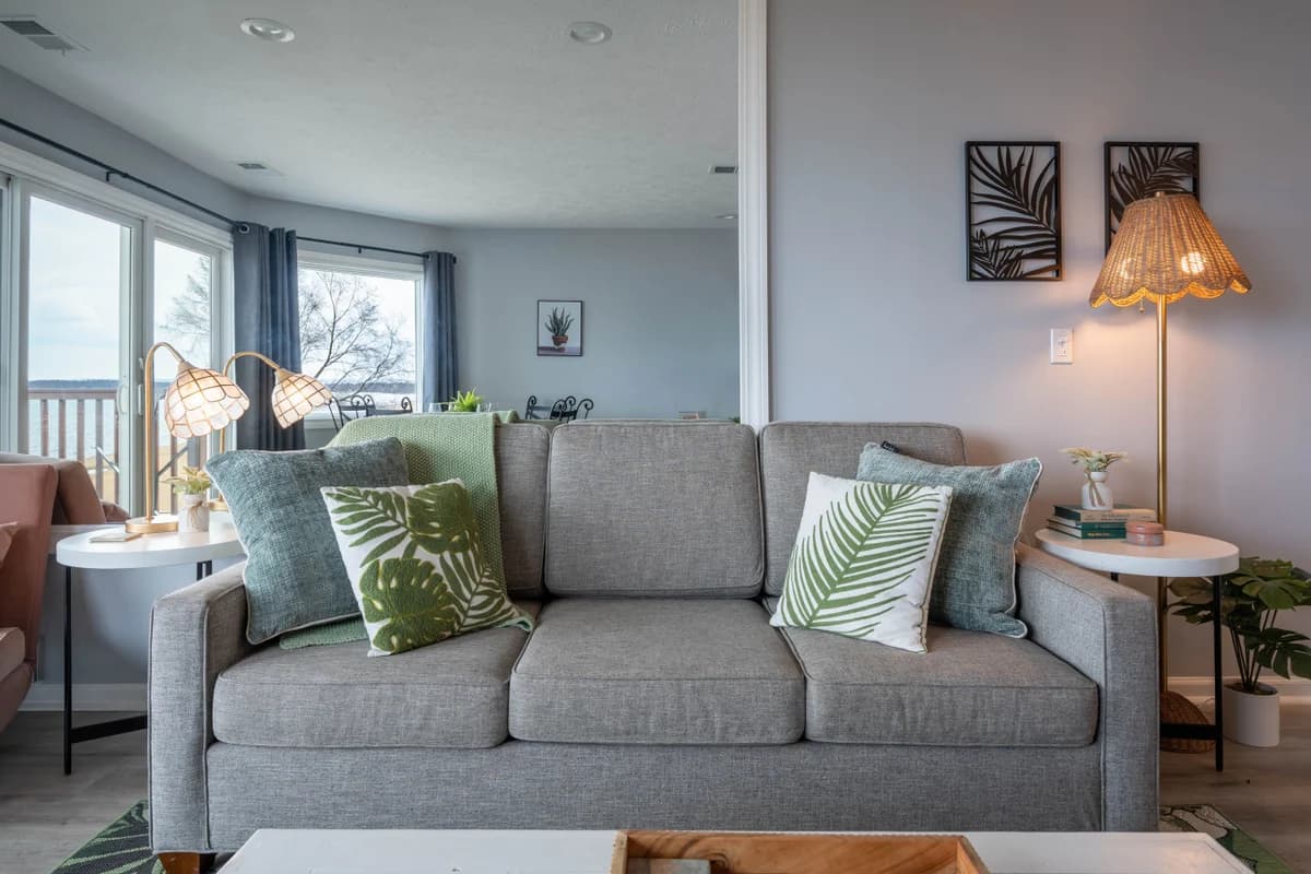 Waterfront Haven 215|Balcony|Direct Beach Access|Near Downtown photo 8