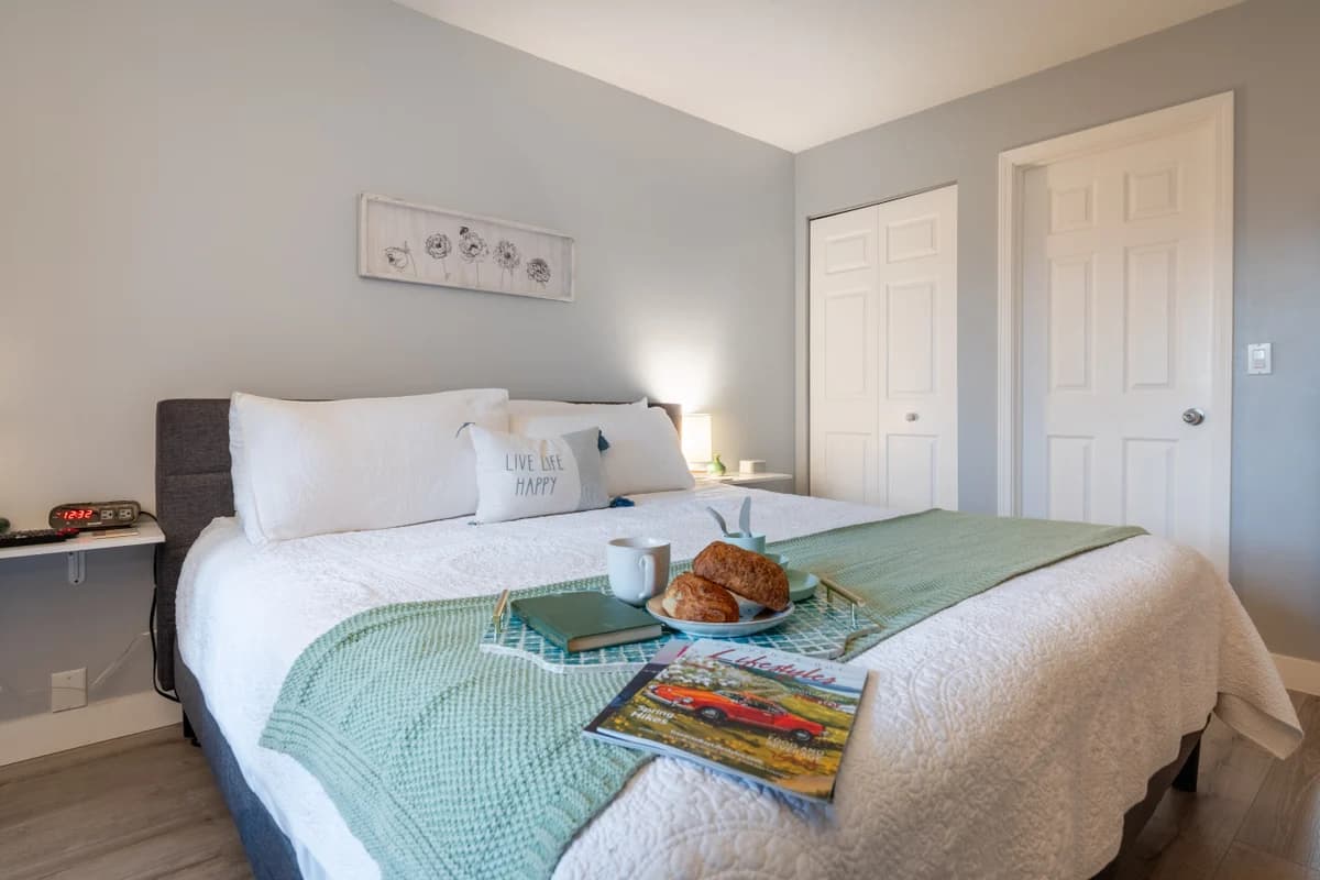 Waterfront Haven 215|Balcony|Direct Beach Access|Near Downtown photo 18