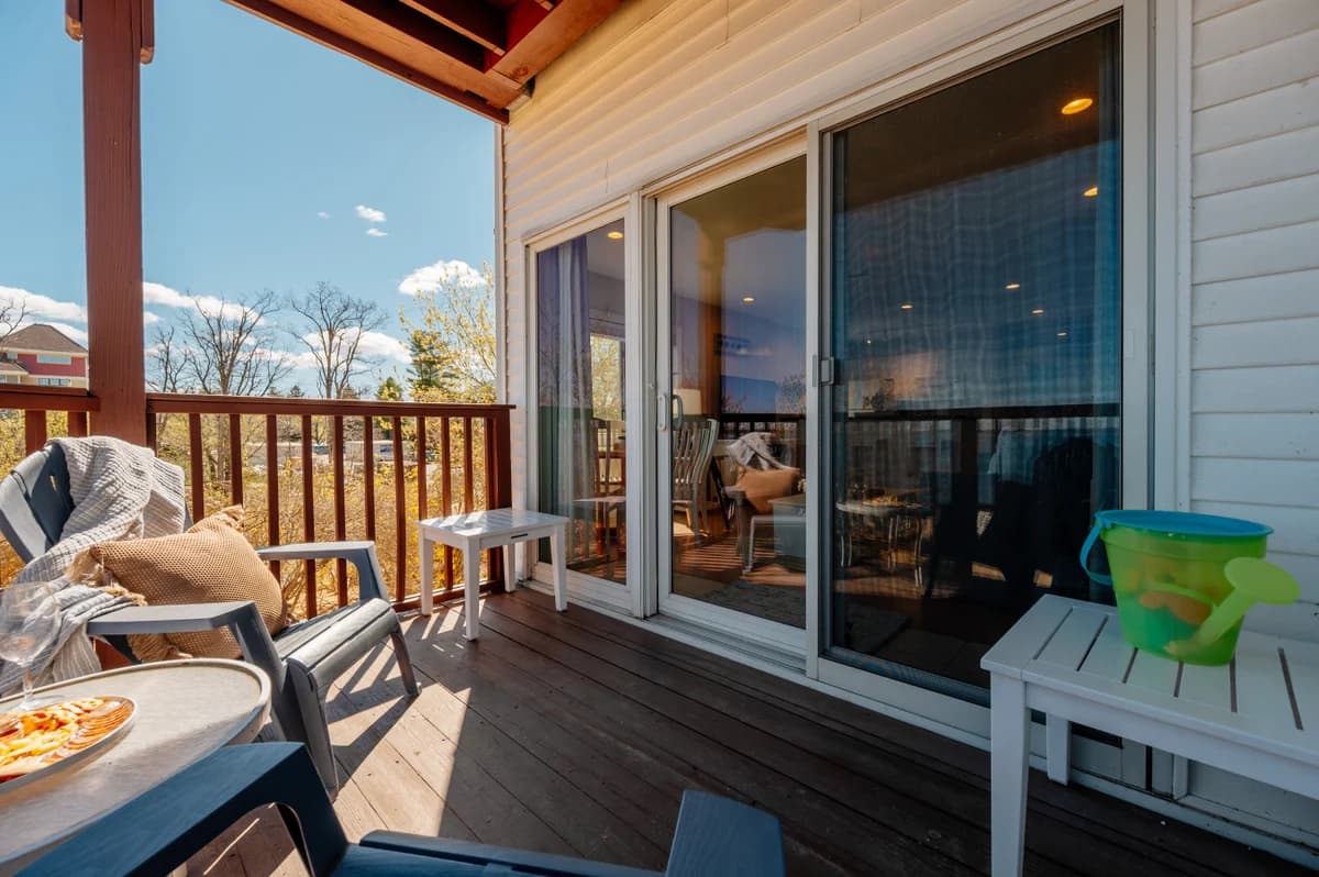 Waters Edge 220 | Beachfront Condo | Balcony | Near Downtown photo 6