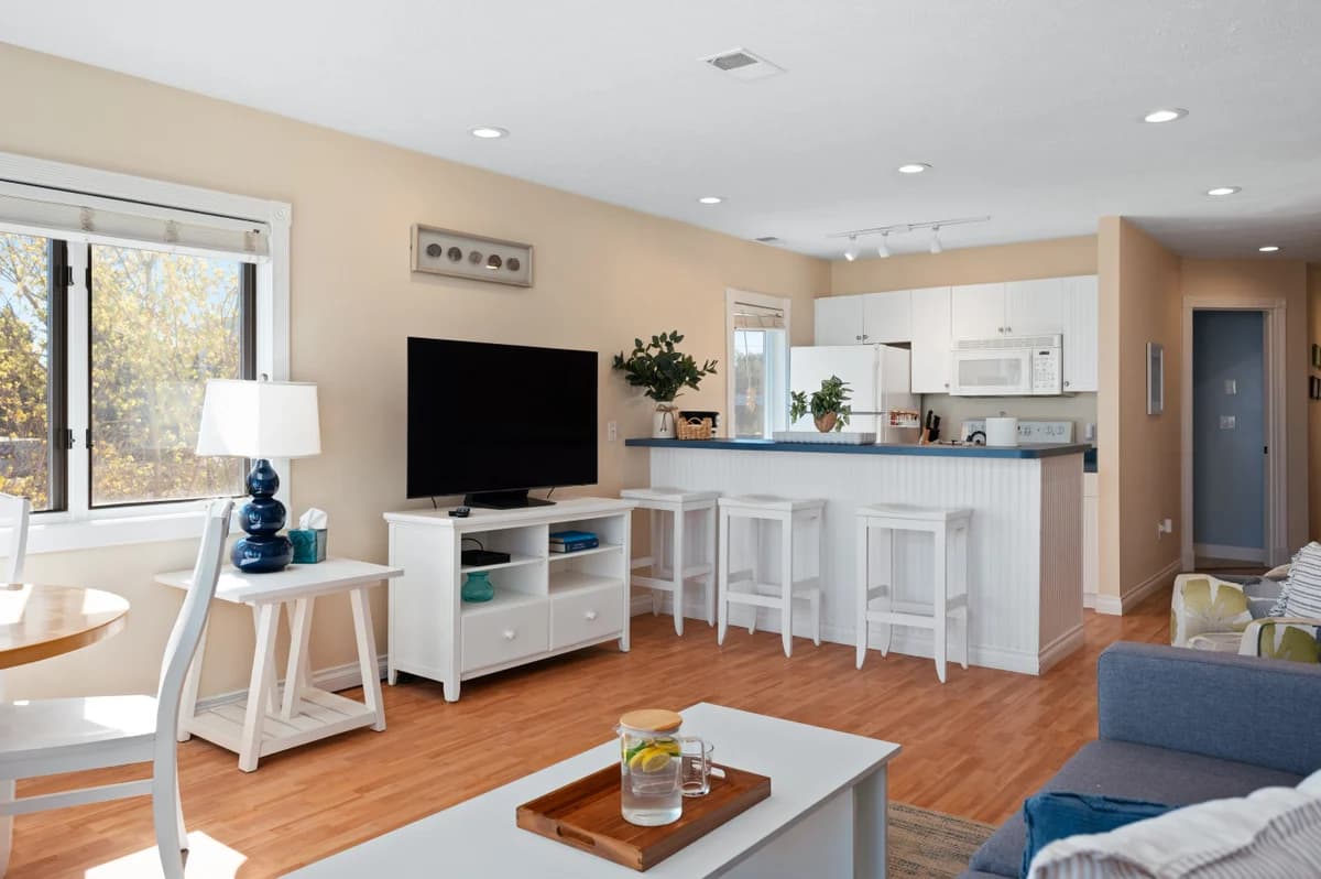Waters Edge 220 | Beachfront Condo | Balcony | Near Downtown photo 13