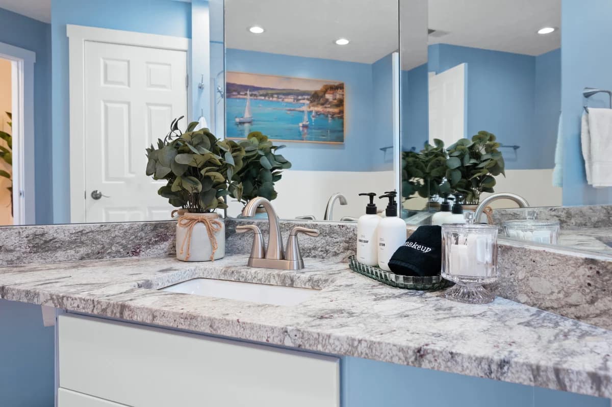 Waters Edge 220 | Beachfront Condo | Balcony | Near Downtown photo 36