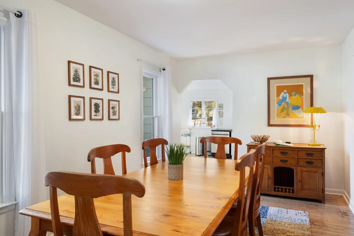 White House Retreat 3BR Downtown photo 20