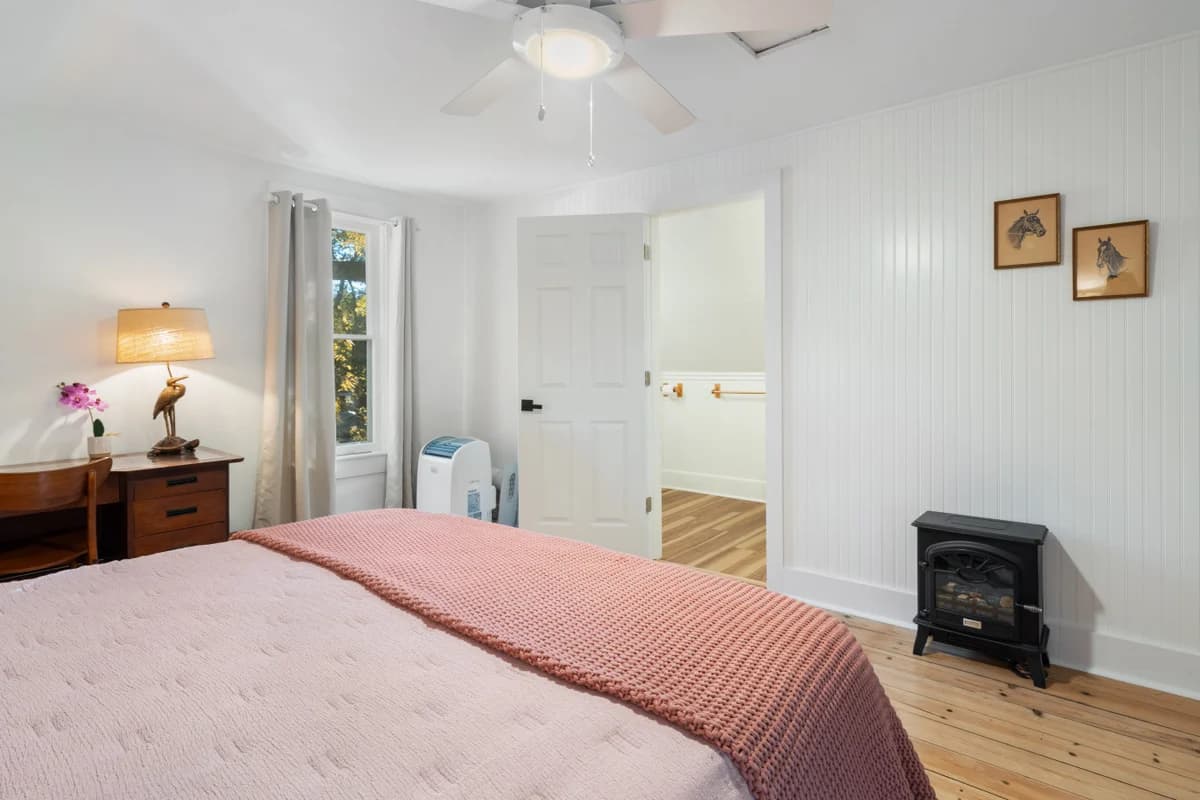White House Retreat 3BR Downtown photo 42