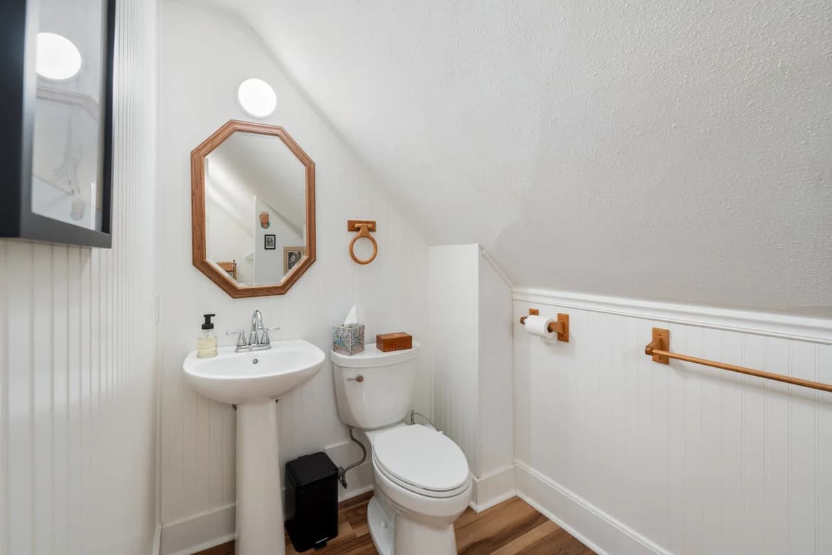 White House Retreat 3BR Downtown photo 43